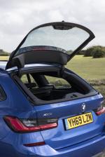 BMW 320d xDrive Touring M Sport 2019 года (UK)
